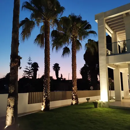 Palm View Hotel apartamentowy 4*